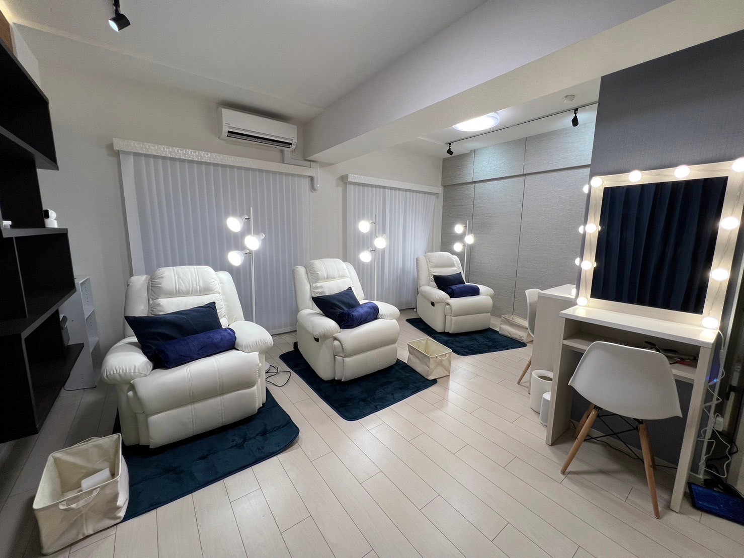 MARIE TERESIA 札幌駅